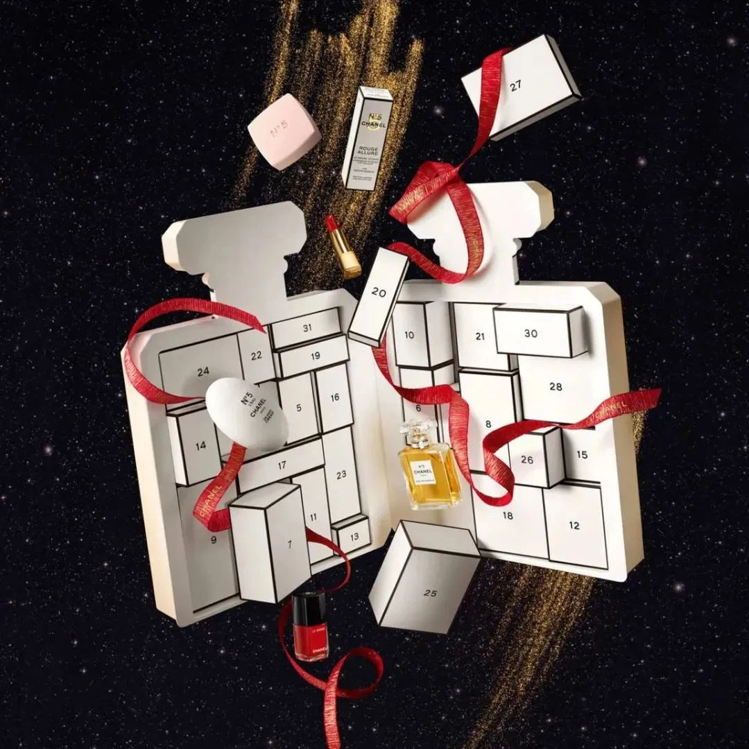 CHANEL-gift-box CHANEL-gift-box