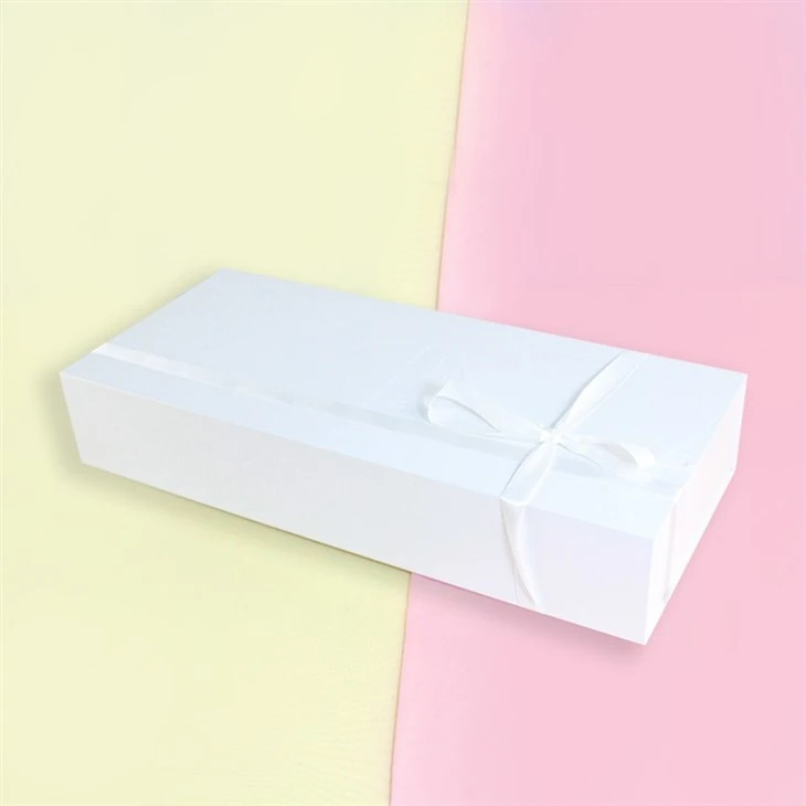 White Box Magnetic Lid