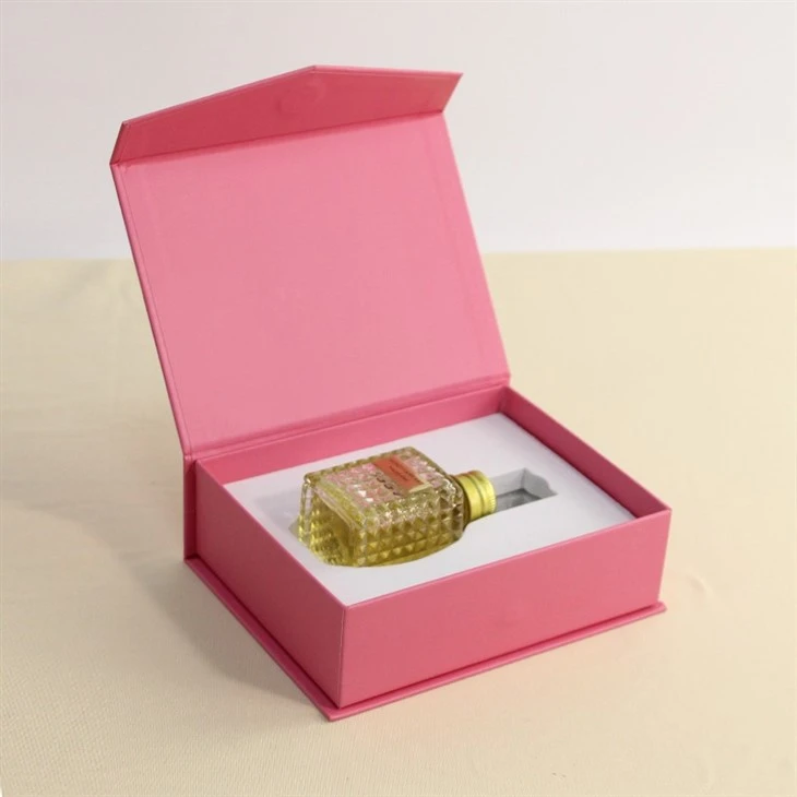 UV-coating Magnetic Box With White EVA